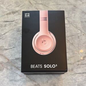 Brand new in box Beats by Dre Solo3 Wireless On-Ear Headphones - Light Pink